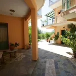 Maria 4* Лурдата
