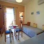 Maria 4* Лурдата